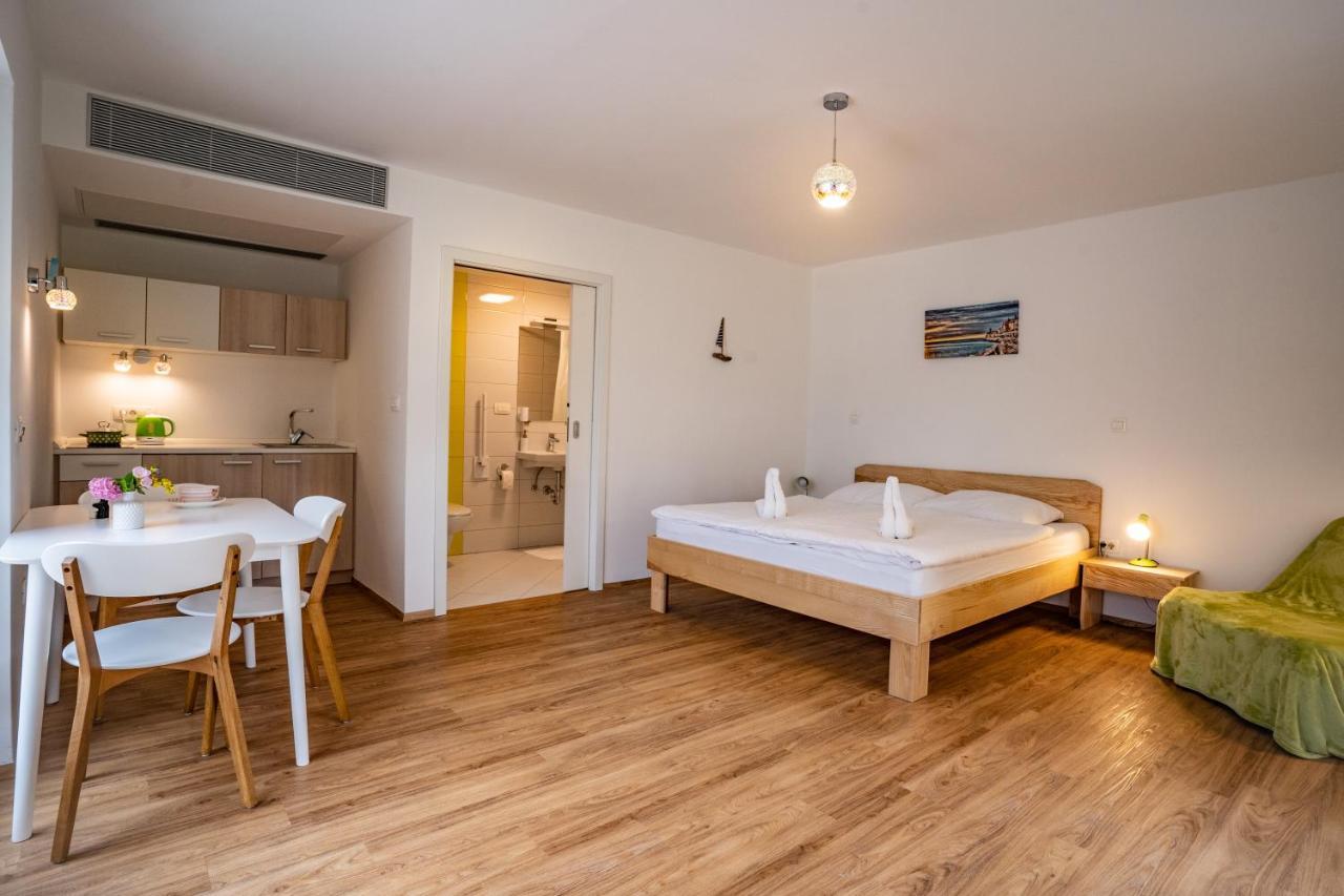 Accommodation Baron Ljubljana Exterior photo