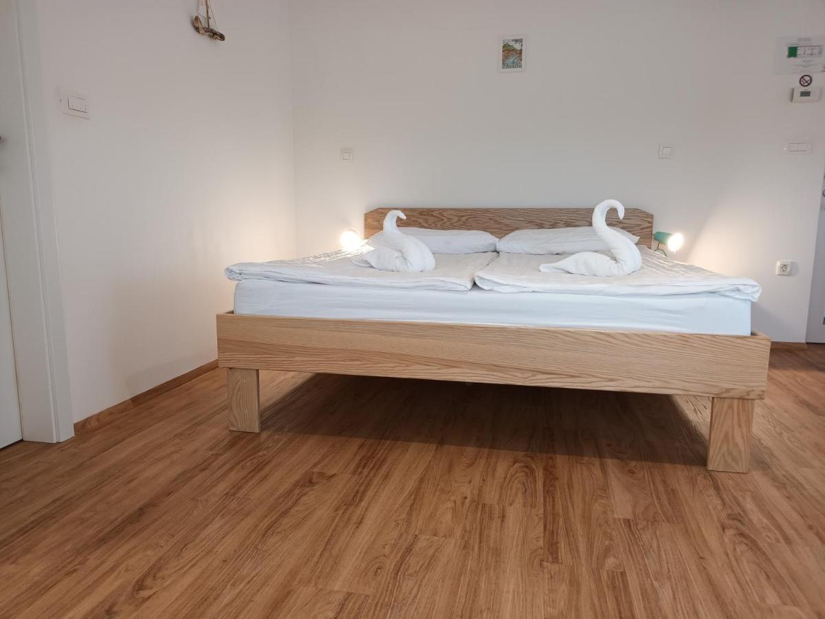 Accommodation Baron Ljubljana Exterior photo